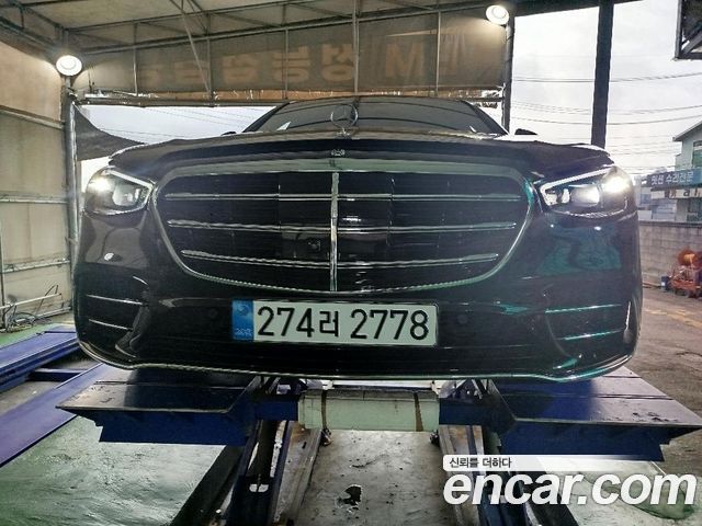Mercedes-Benz S-Class W223