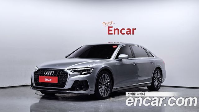 Audi A8 (D5)