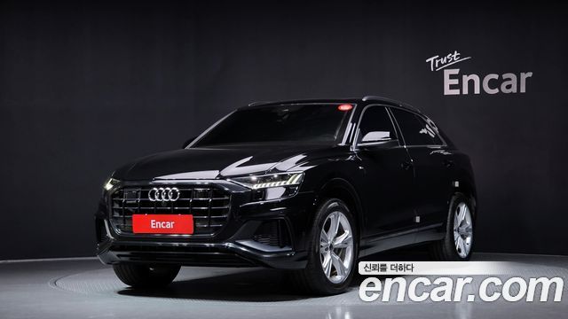Audi Q8 (4M)