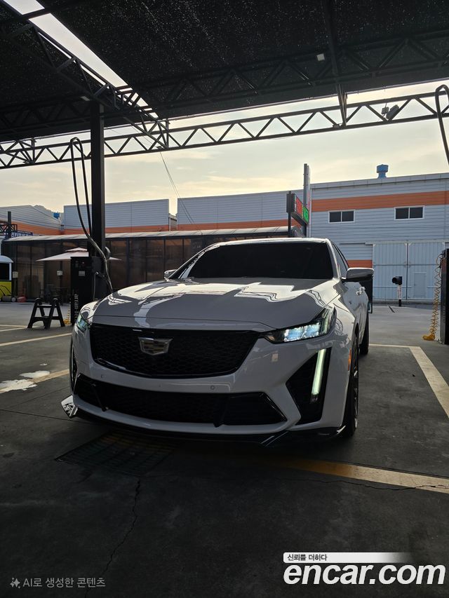 Cadillac CT5-V