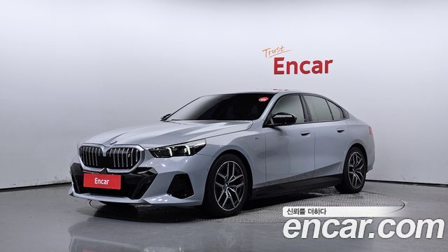 BMW i5 (G60)