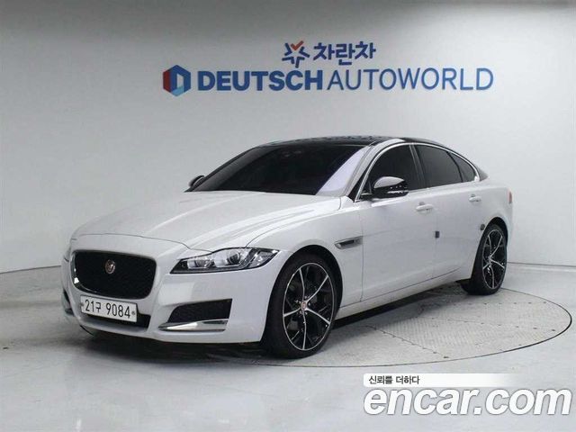Jaguar XF (X260)