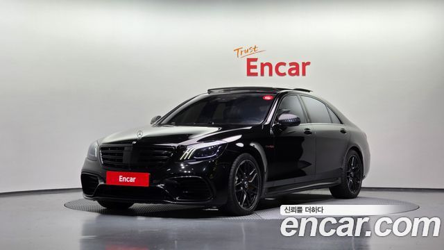 Mercedes-Benz S-Class W222