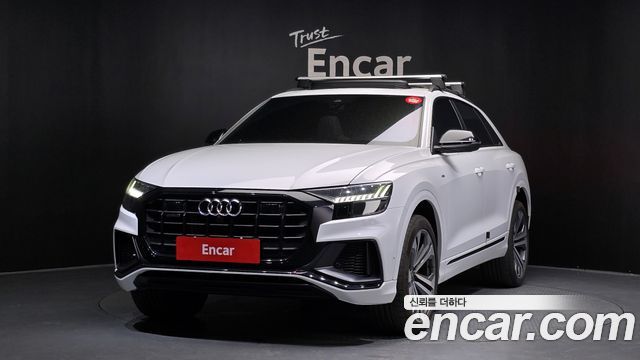 Audi Q8 (4M)