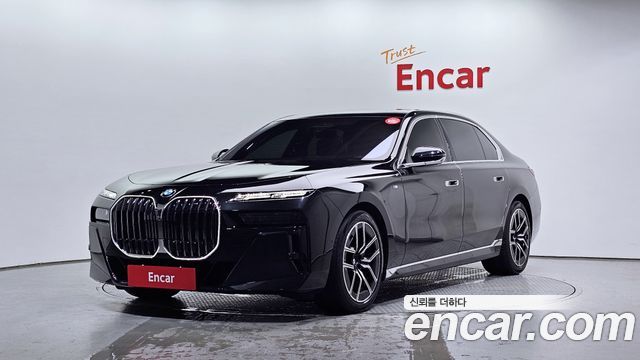 BMW 7 Series (G70)