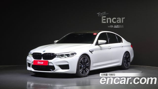 BMW M5 (F90)
