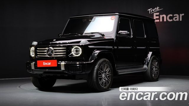 Mercedes-Benz G-Class W465