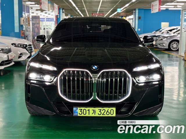 BMW 7 Series (G70)