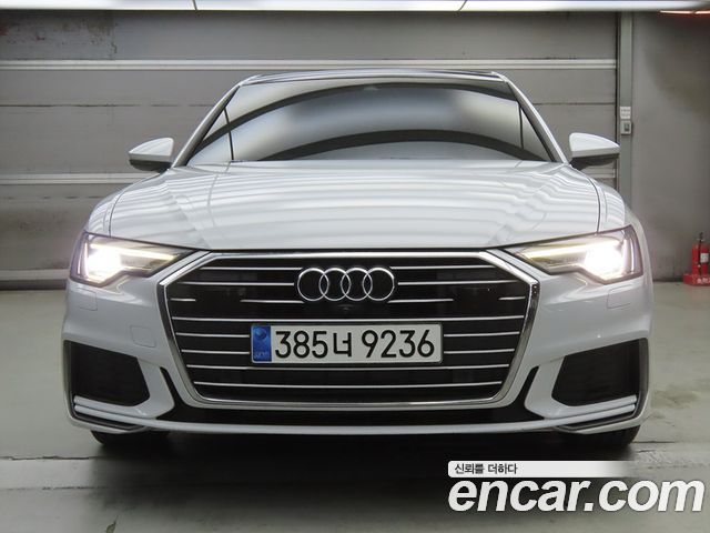 Audi A6 (C8)