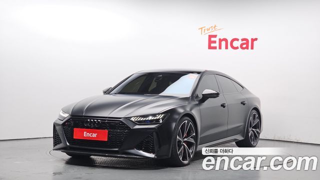Audi RS7 (4K)