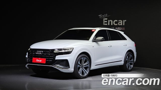Audi Q8 (4M)