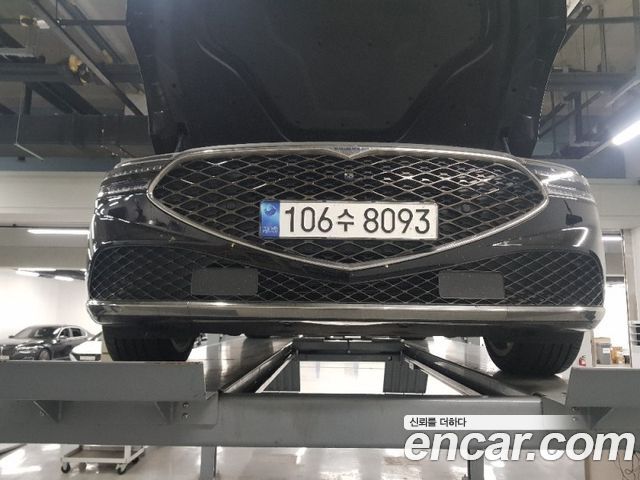 Genesis G90 (RS4)