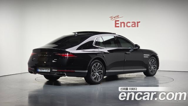 Genesis G90 (RS4)