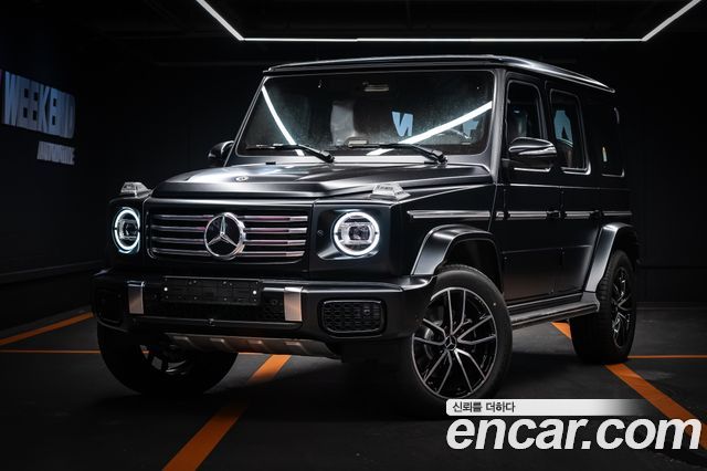 Mercedes-Benz G-Class W465