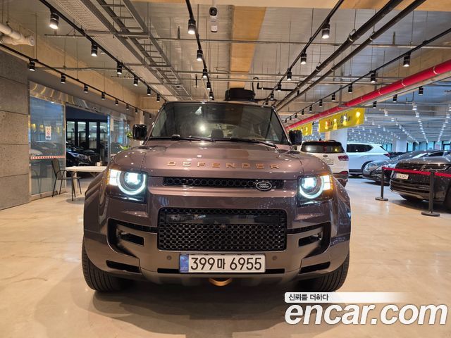 Land Rover Defender (L663)