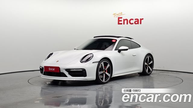 Porsche 911 (992)