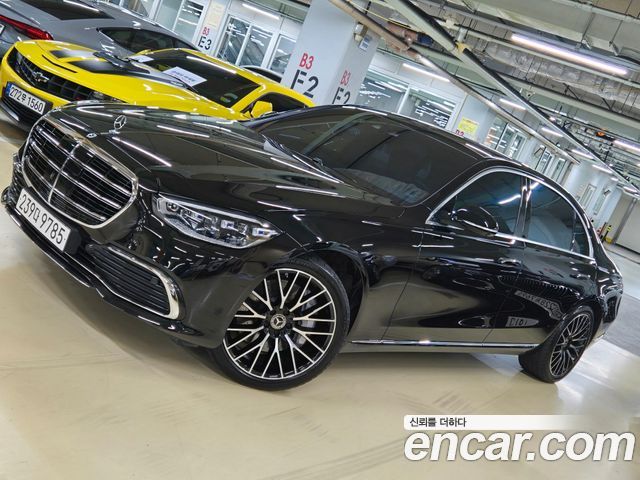 Mercedes-Benz S-Class W223