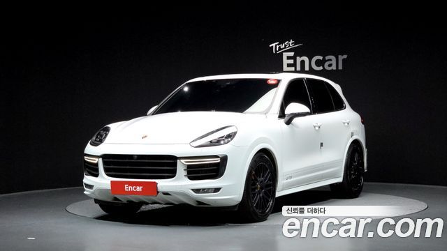 Porsche New Cayenne