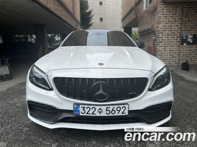 Mercedes-Benz C-Class W205
