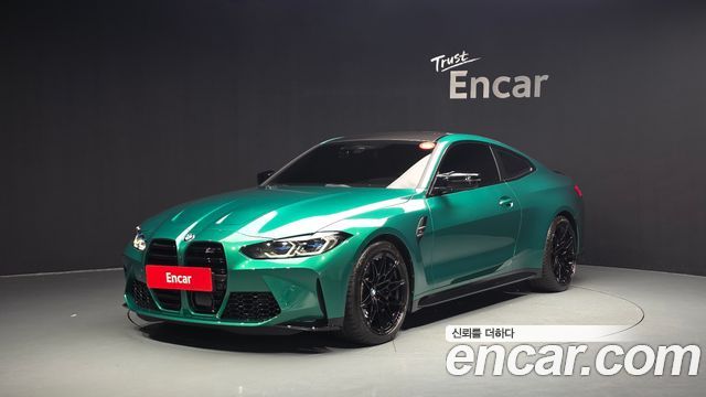 BMW M4 (G82)
