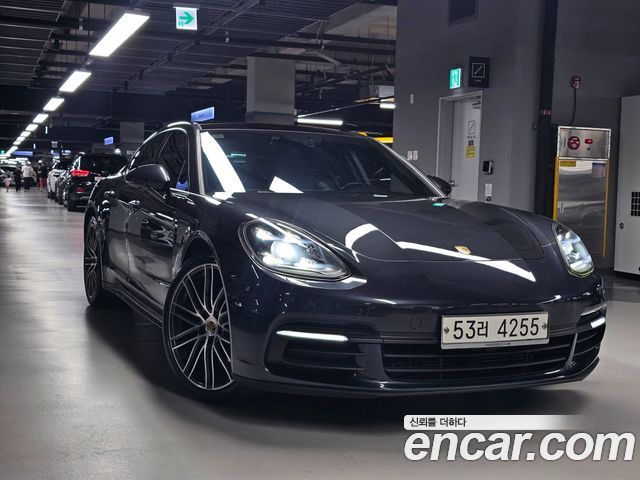 Porsche Panamera (971)
