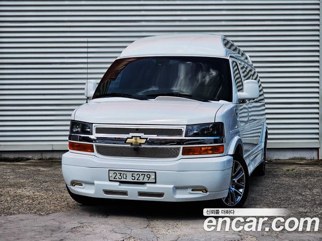 Chevrolet Express Van