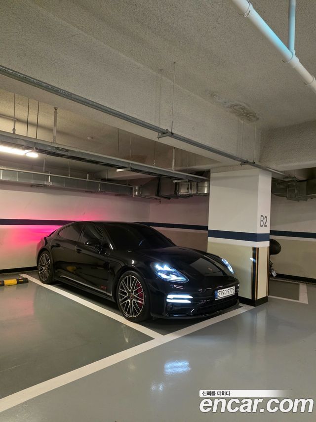 Porsche Panamera (971)