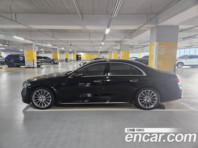 Mercedes-Benz S-Class W223
