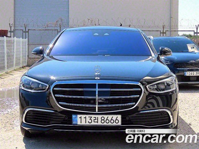 Mercedes-Benz S-Class W223