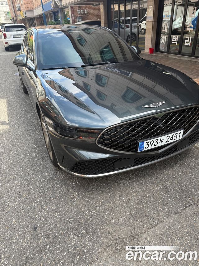 Genesis G90 (RS4)