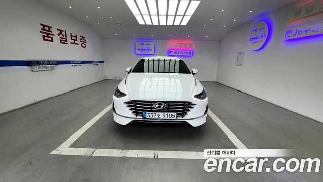 Hyundai Sonata (DN8)