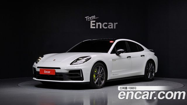 Porsche Panamera (972)