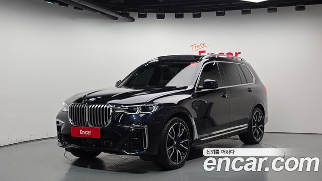 BMW X7 (G07)