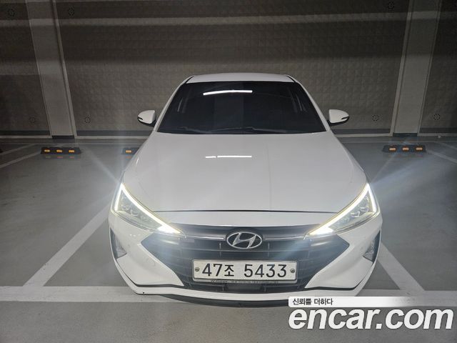 Hyundai The New Avante AD