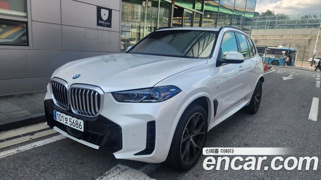 BMW X5 (G05)