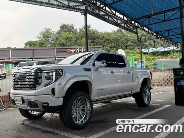 GMC Sierra