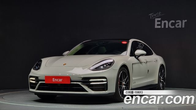 Porsche Panamera (971)