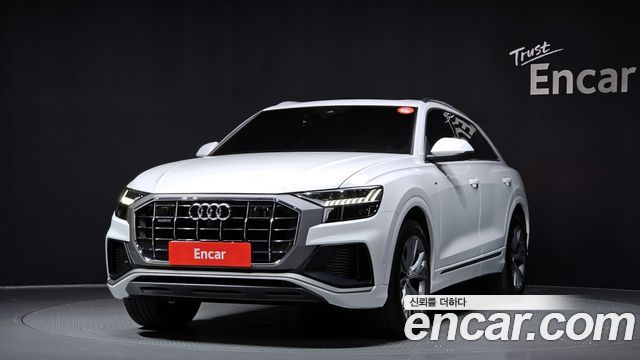 Audi Q8 (4M)