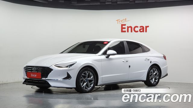 Hyundai Sonata (DN8)