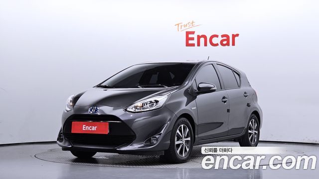 Toyota Prius C