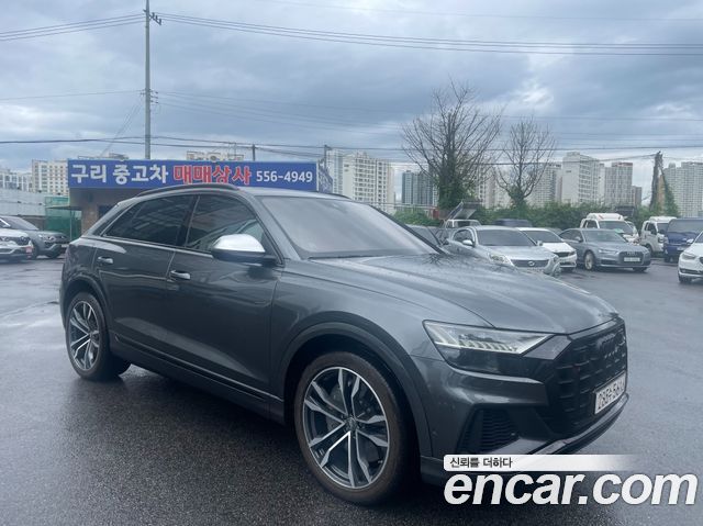Audi SQ8 (4M)