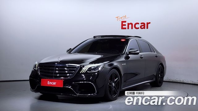 Mercedes-Benz S-Class W222