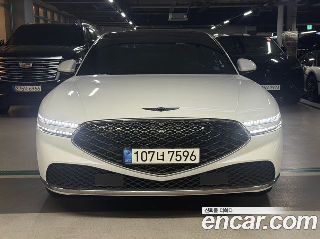 Genesis G90 (RS4)