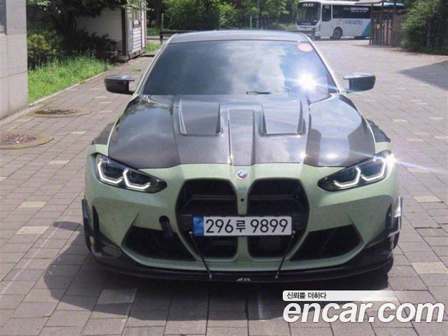 BMW M4 (G82)