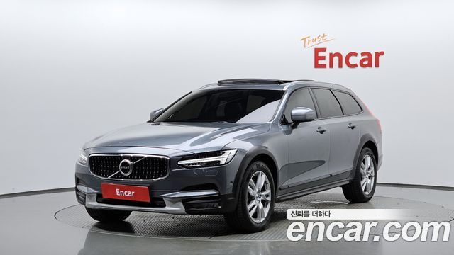 Volvo V90 Cross Country