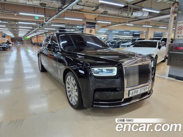 Rolls-Royce Phantom