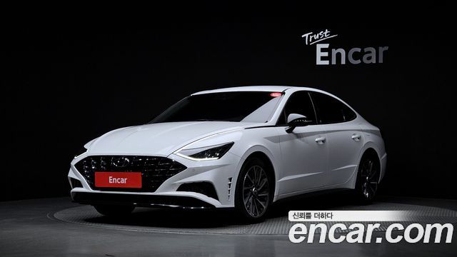 Hyundai Sonata (DN8)