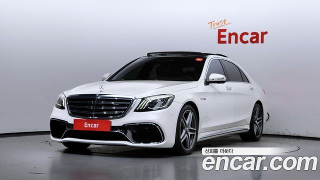 Mercedes-Benz S-Class W222