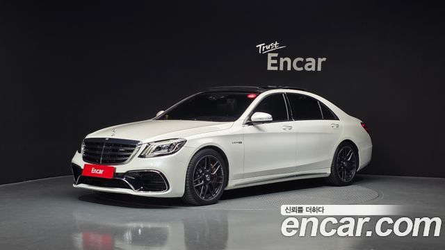 Mercedes-Benz S-Class W222
