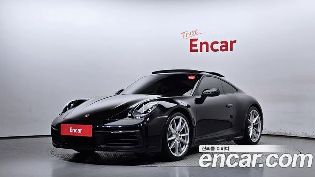 Porsche 911 (992)
